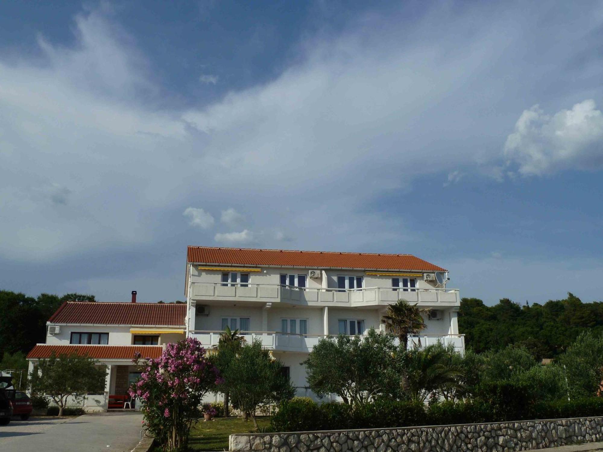 Apartment Donadic Ii, Caska *